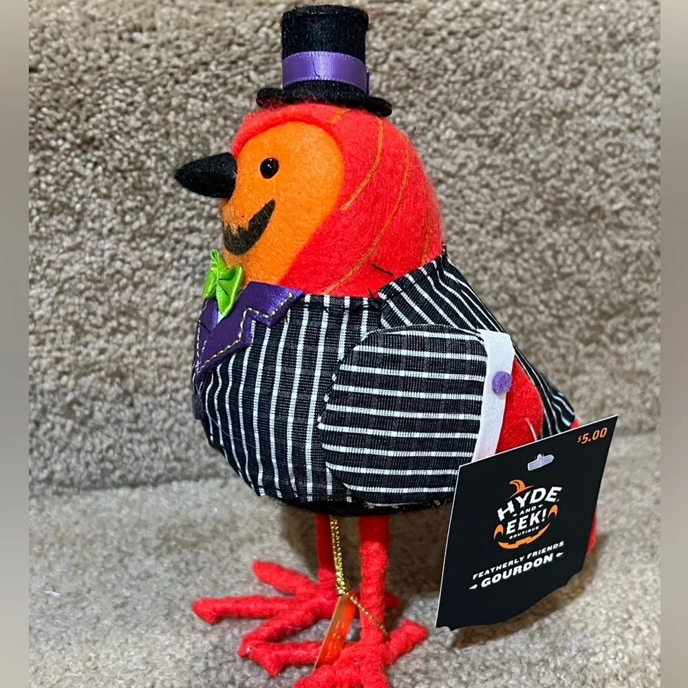 2024 Target Halloween Hyde & Eek Featherly Friends Birds NWT Red suit